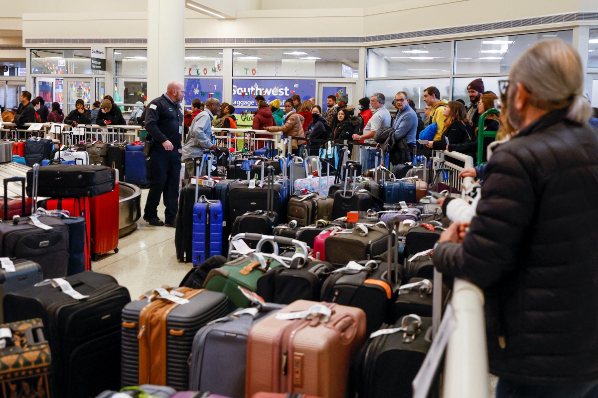 Hàng loạt chuyến bay bị hủy dịp Giáng sinh, nhà chức trách Mỹ vào cuộc